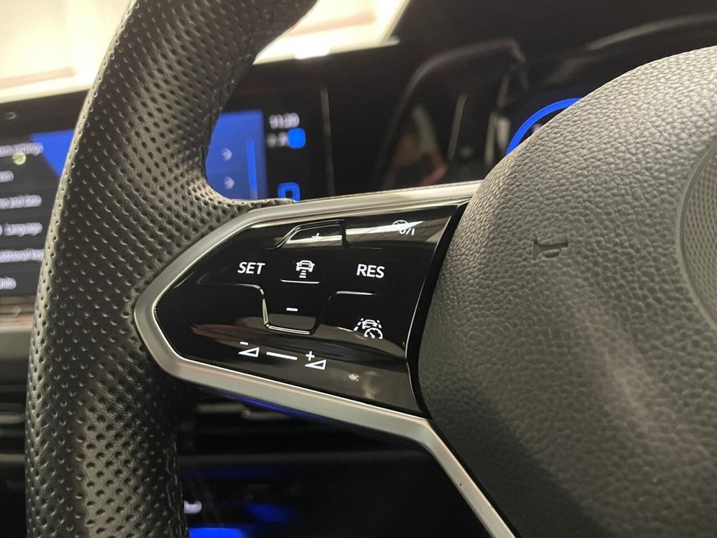 Used Volkswagen Golf 2023 for sale - 76481705: Photo 25