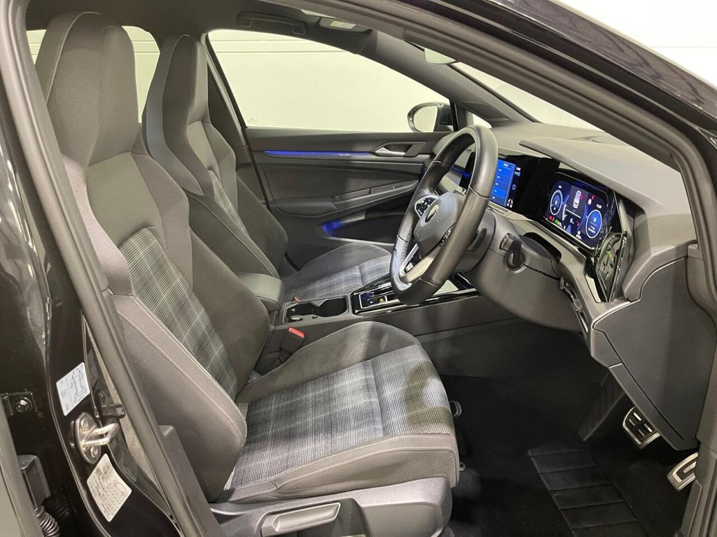 Used Volkswagen Golf 2023 for sale - 76481705: Photo 31