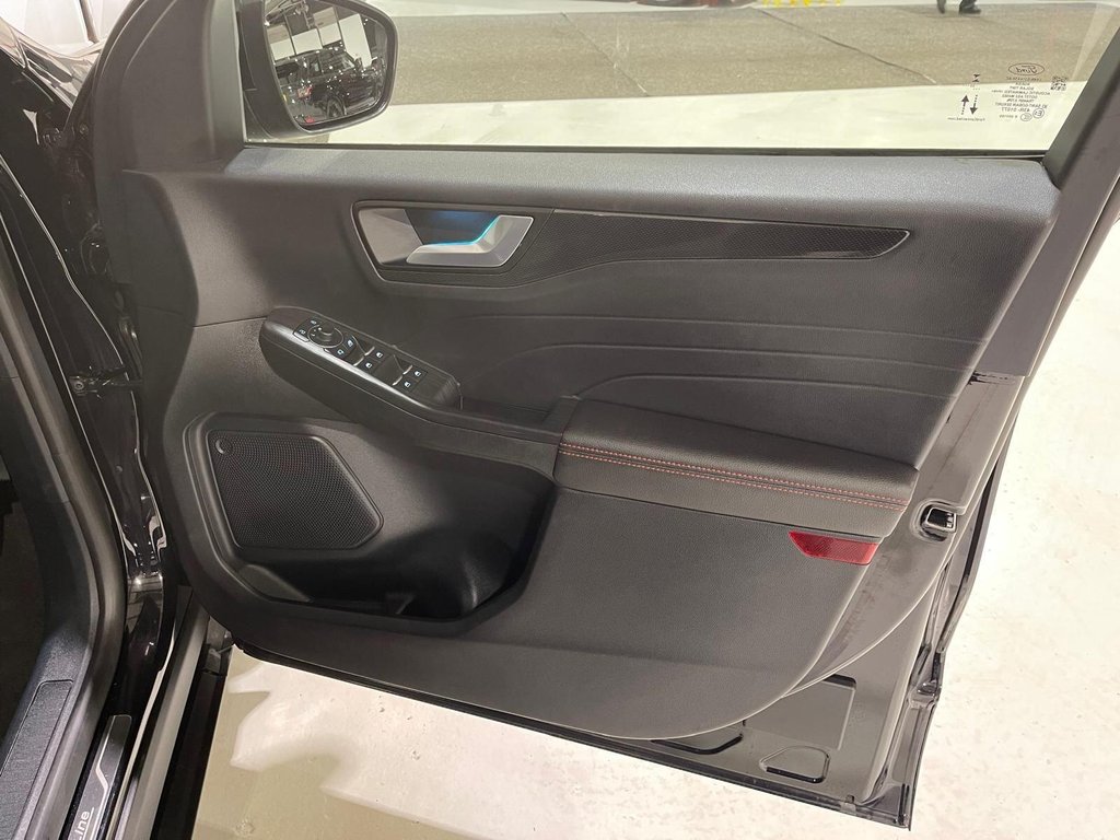 Used Ford Kuga 2024 for sale - 76923240: Photo 26