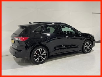 Used Ford Kuga 2024 for sale - 76923240: Photo