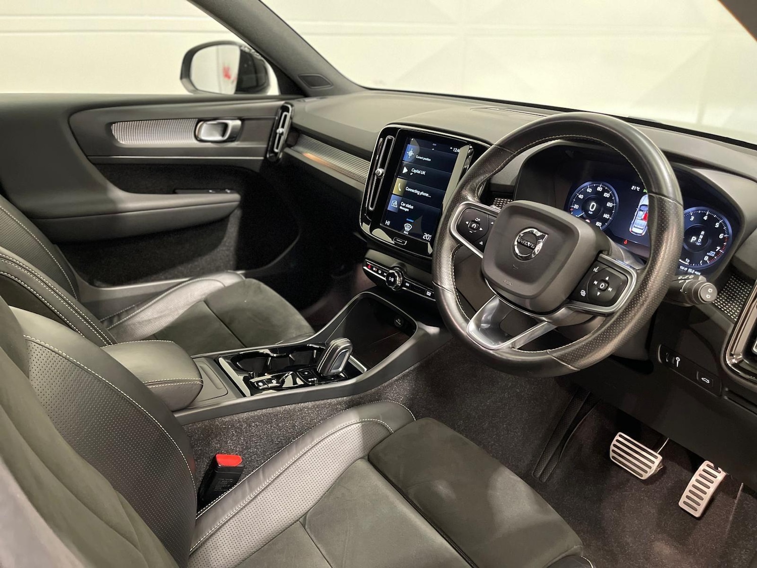 Used Volvo XC40 2020 for sale - 76398971: Photo 10