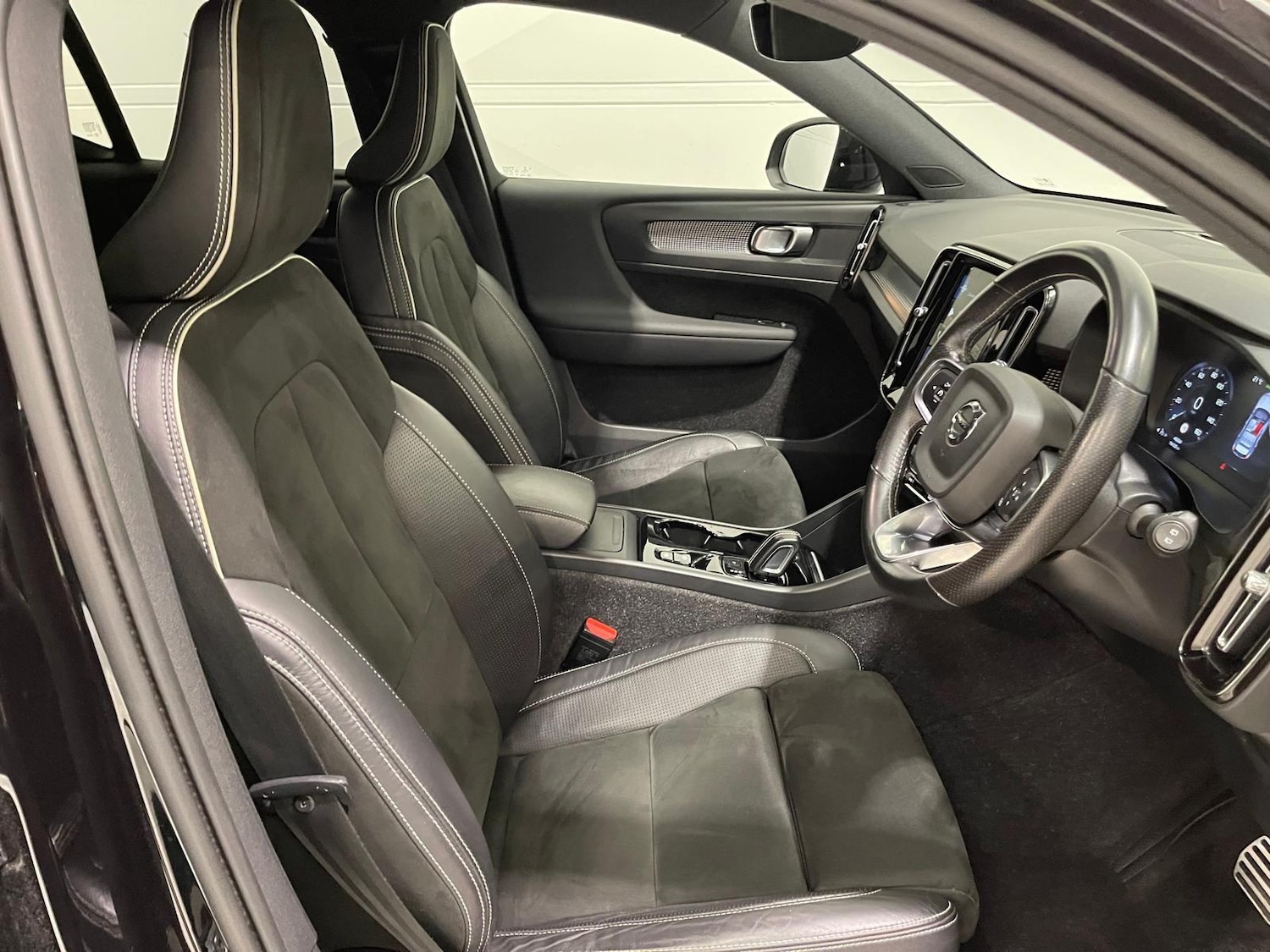 Used Volvo XC40 2020 for sale - 76398971: Photo 22