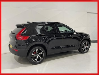 Used Volvo XC40 2020 for sale - 76398971: Photo