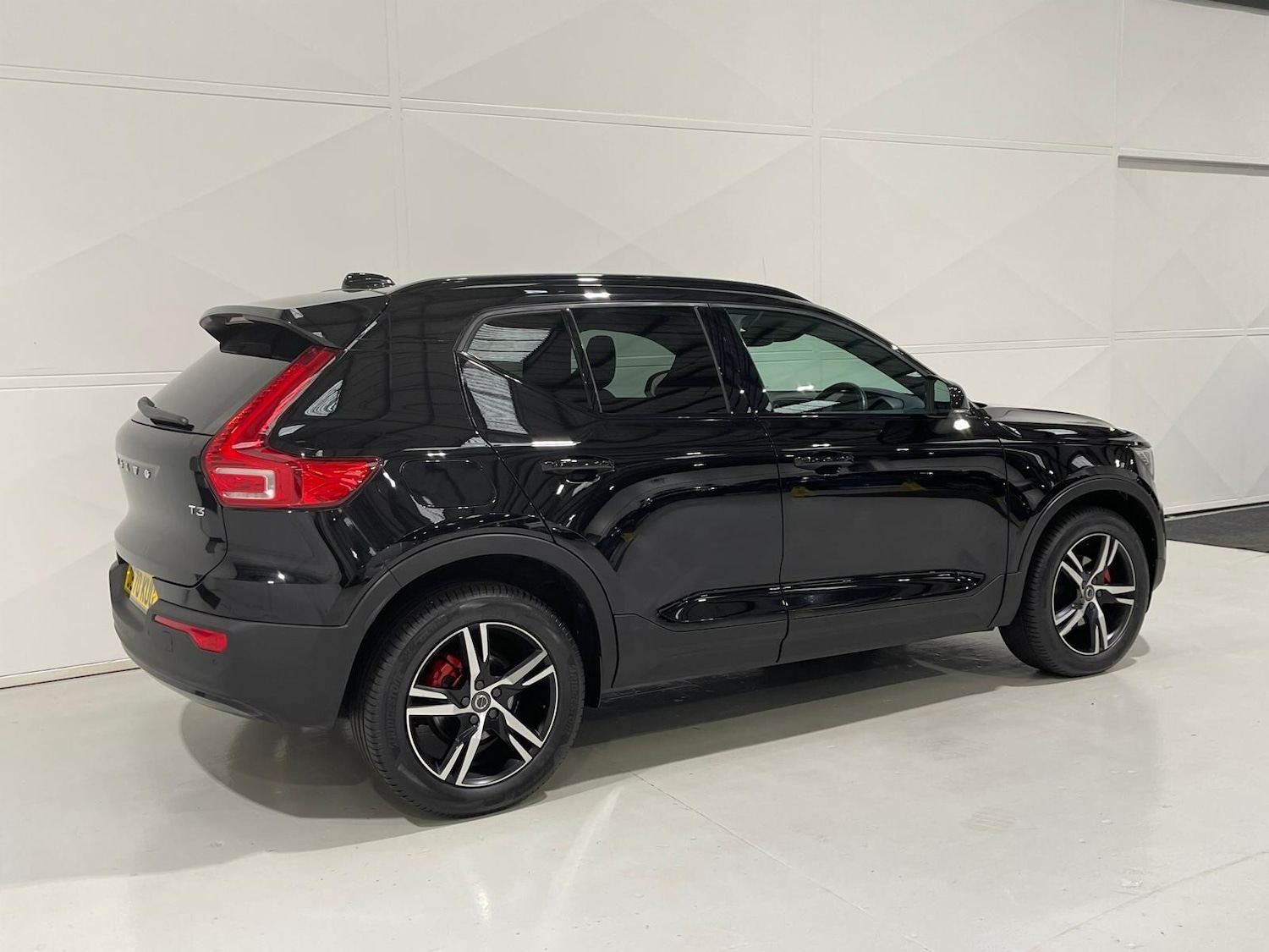 Used Volvo XC40 2020 for sale - 76398971: Photo 60