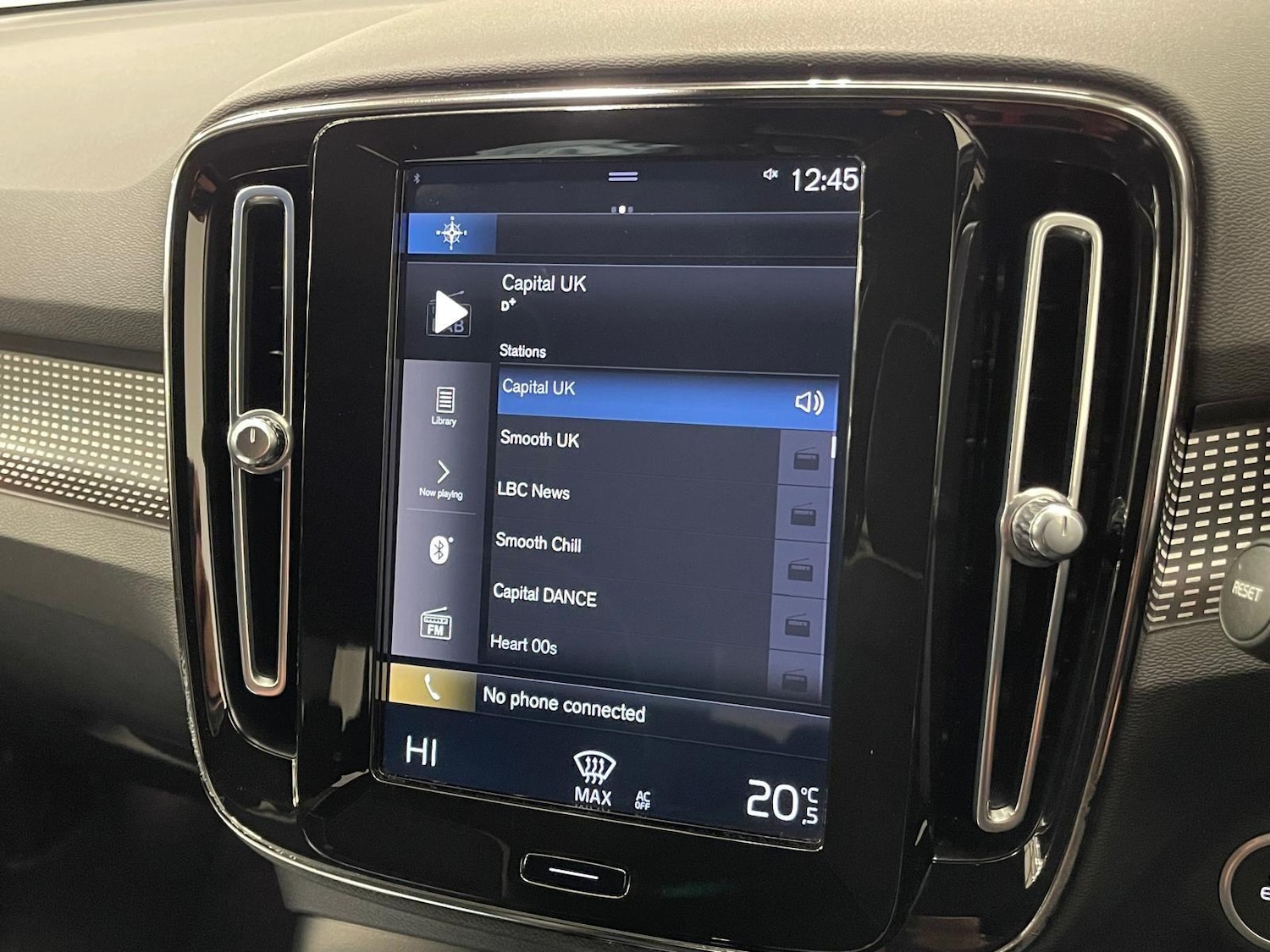 Used Volvo XC40 2020 for sale - 76398971: Photo 75