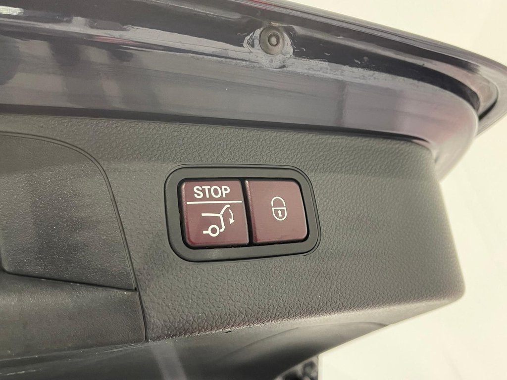 Used Mercedes-Benz GLC 2016 for sale - 76900561: Photo 35