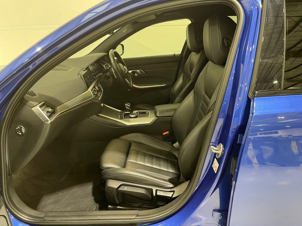 Used BMW 3 Series 2021 for sale - 76900537: Photo 22