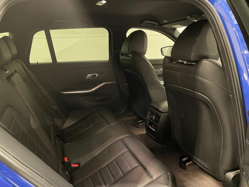 Used BMW 3 Series 2021 for sale - 76900537: Photo 24