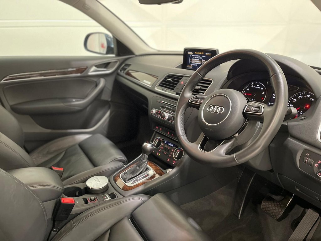 Used Audi Q3 2016 for sale - 77520549: Photo 10