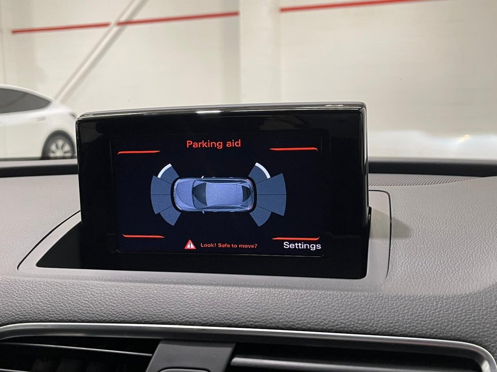 Used Audi Q3 2016 for sale - 77520549: Photo 13