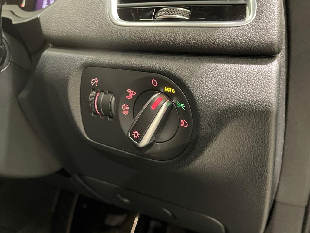 Used Audi Q3 2016 for sale - 77520549: Photo 24