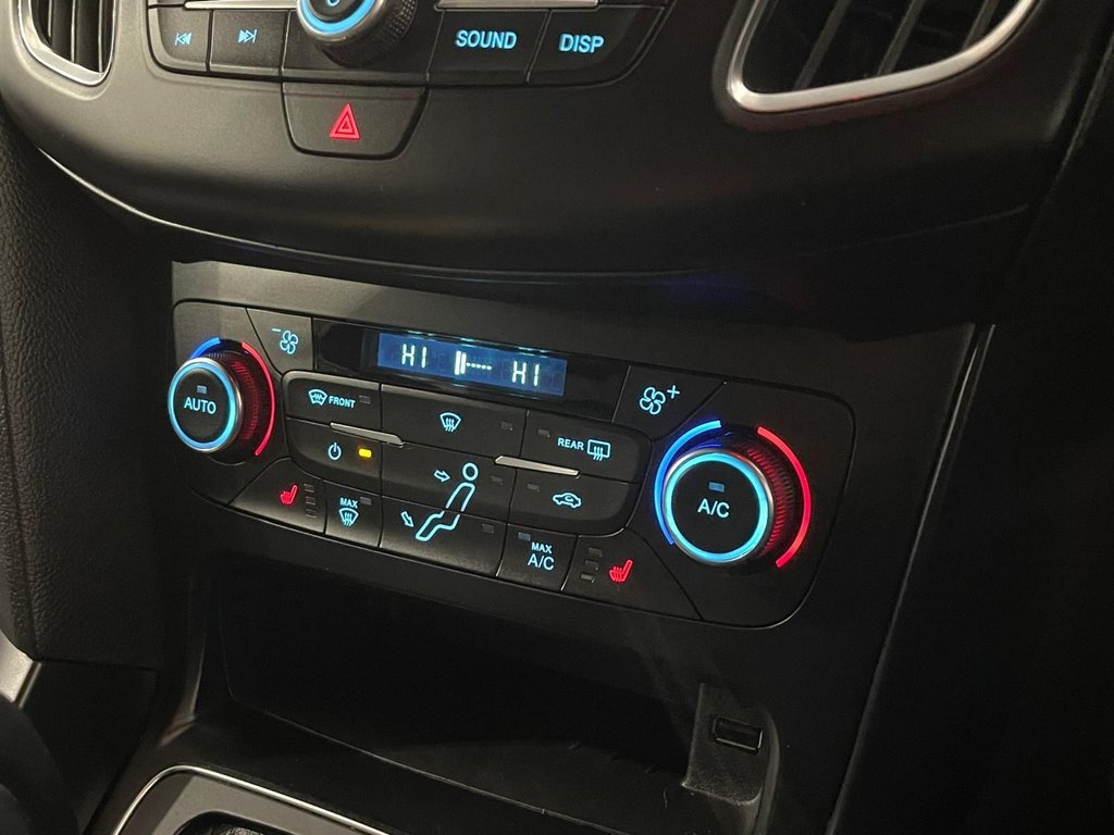 Used Ford Focus 2017 for sale - 76841681: Photo 14