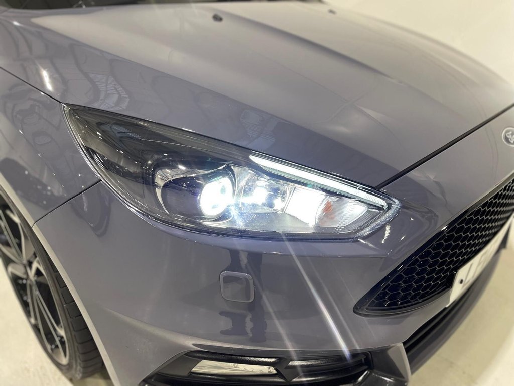 Used Ford Focus 2017 for sale - 76841681: Photo 39