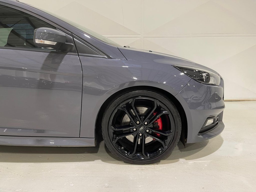 Used Ford Focus 2017 for sale - 76841681: Photo 40