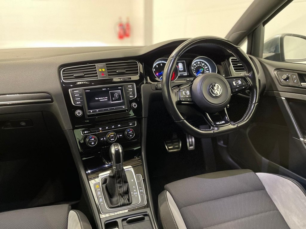 Used Volkswagen Golf 2016 for sale - 76481973: Photo 31