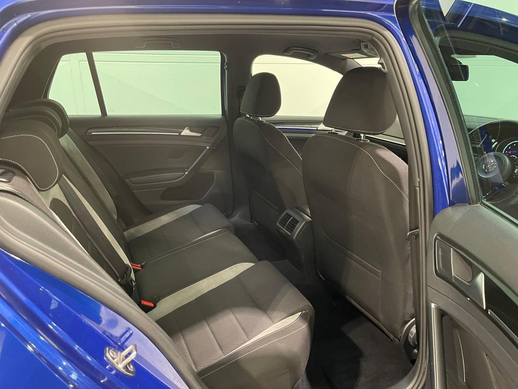 Used Volkswagen Golf 2016 for sale - 76481973: Photo 32