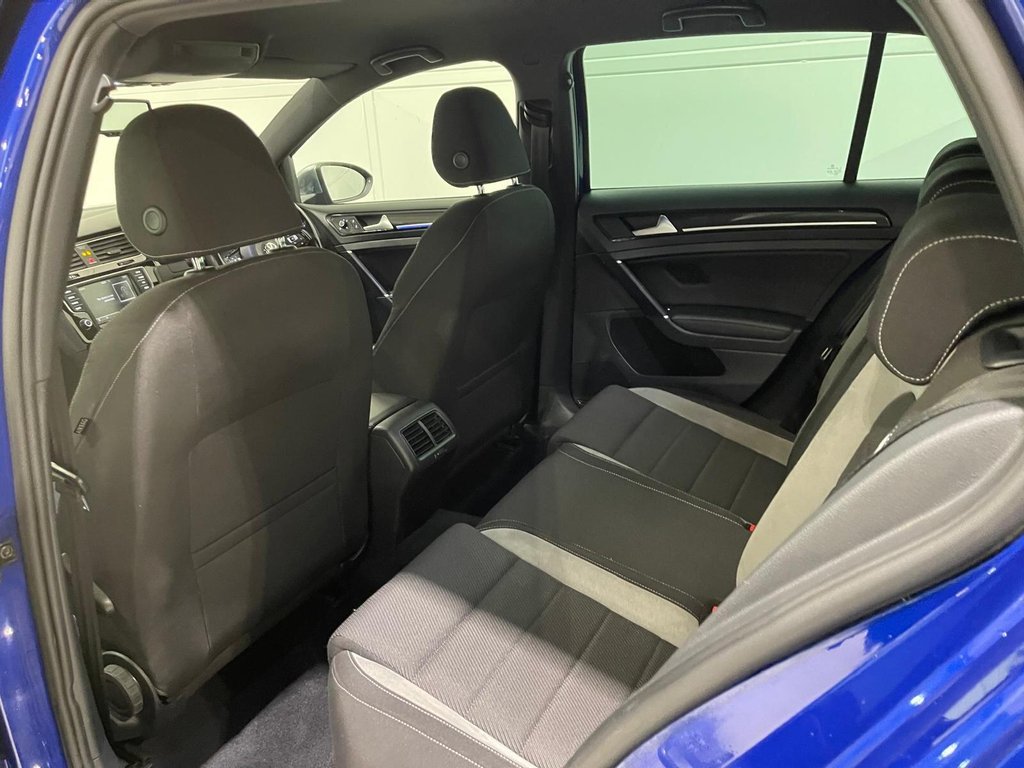 Used Volkswagen Golf 2016 for sale - 76481973: Photo 33