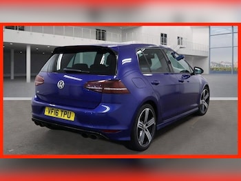 Used Volkswagen Golf 2016 for sale - 76481973: Photo