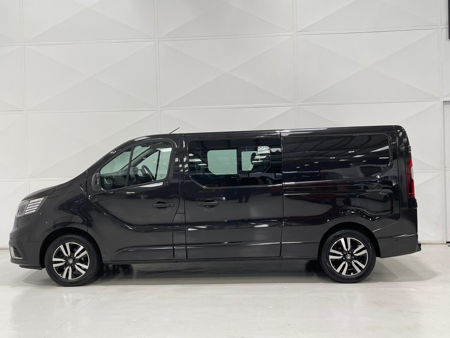 Used Renault Trafic 2024 for sale - 76398426: Photo 6