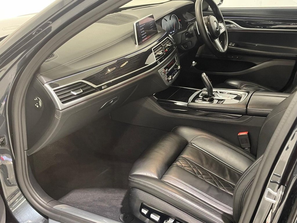 Used BMW 7 Series 2018 for sale - 76496251: Photo 44