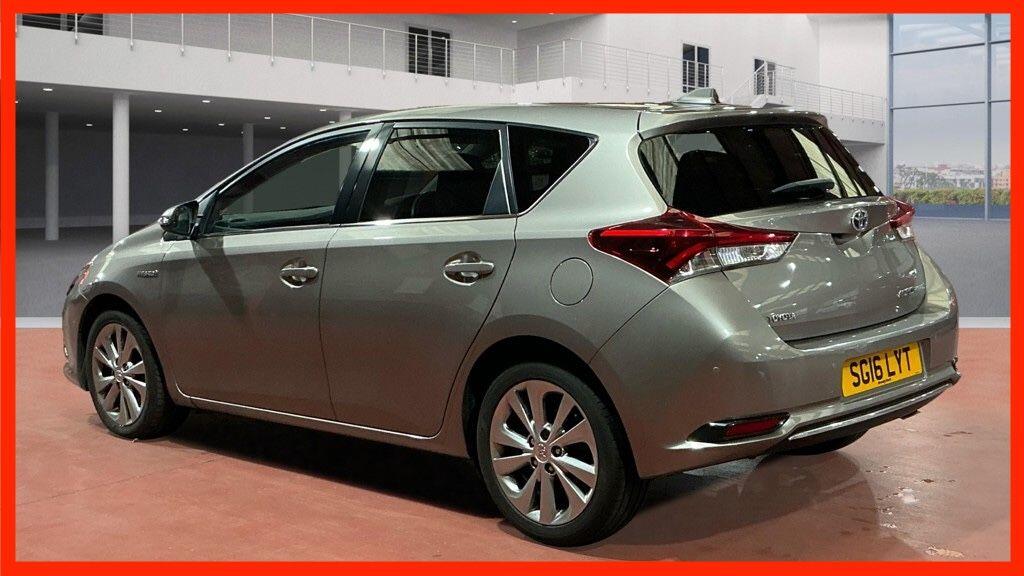 Used Toyota Auris 2016 for sale - 76398009: Photo 4