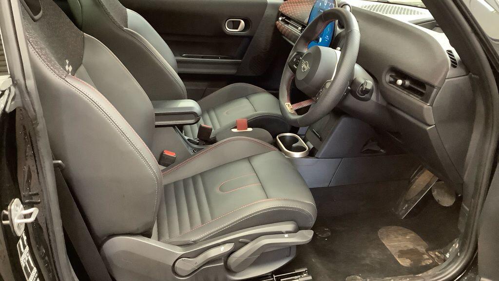 Used MINI Cooper 2024 for sale - 76397876: Photo 9