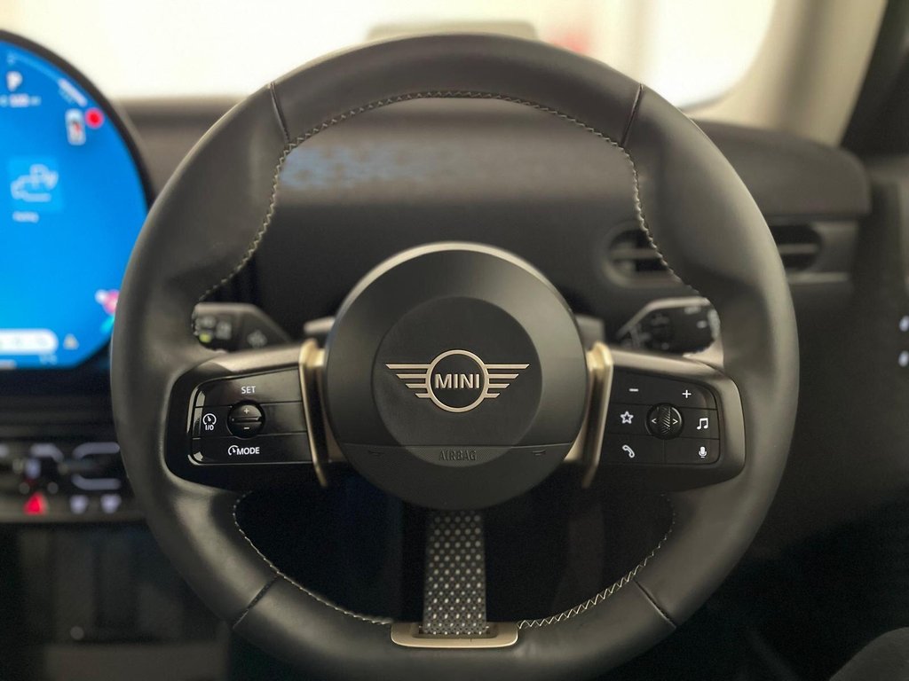 Used MINI Cooper 2024 for sale - 77161586: Photo 11