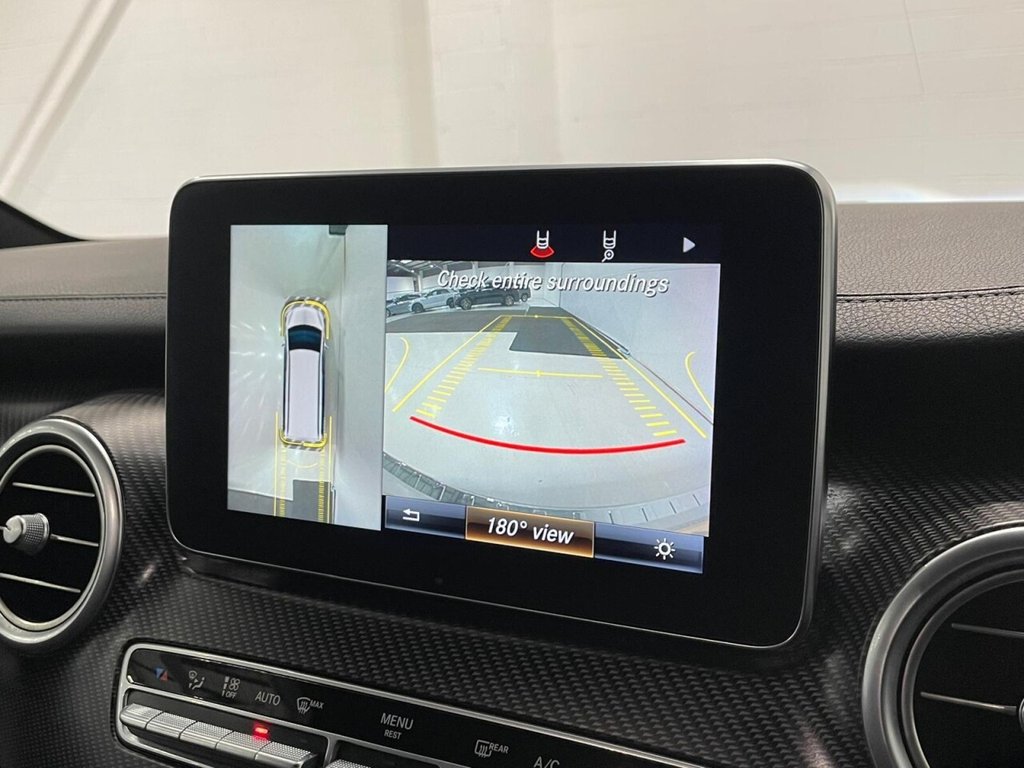 Used Mercedes-Benz V-Class 2019 for sale - 76495897: Photo 14