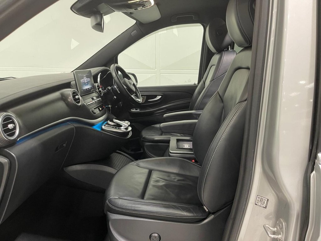 Used Mercedes-Benz V-Class 2019 for sale - 76495897: Photo 32