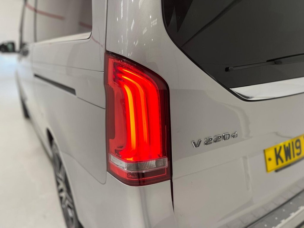 Used Mercedes-Benz V-Class 2019 for sale - 76495897: Photo 50