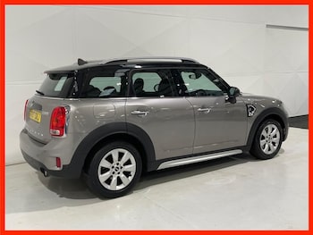Used MINI Countryman 2017 for sale - 77383912: Photo
