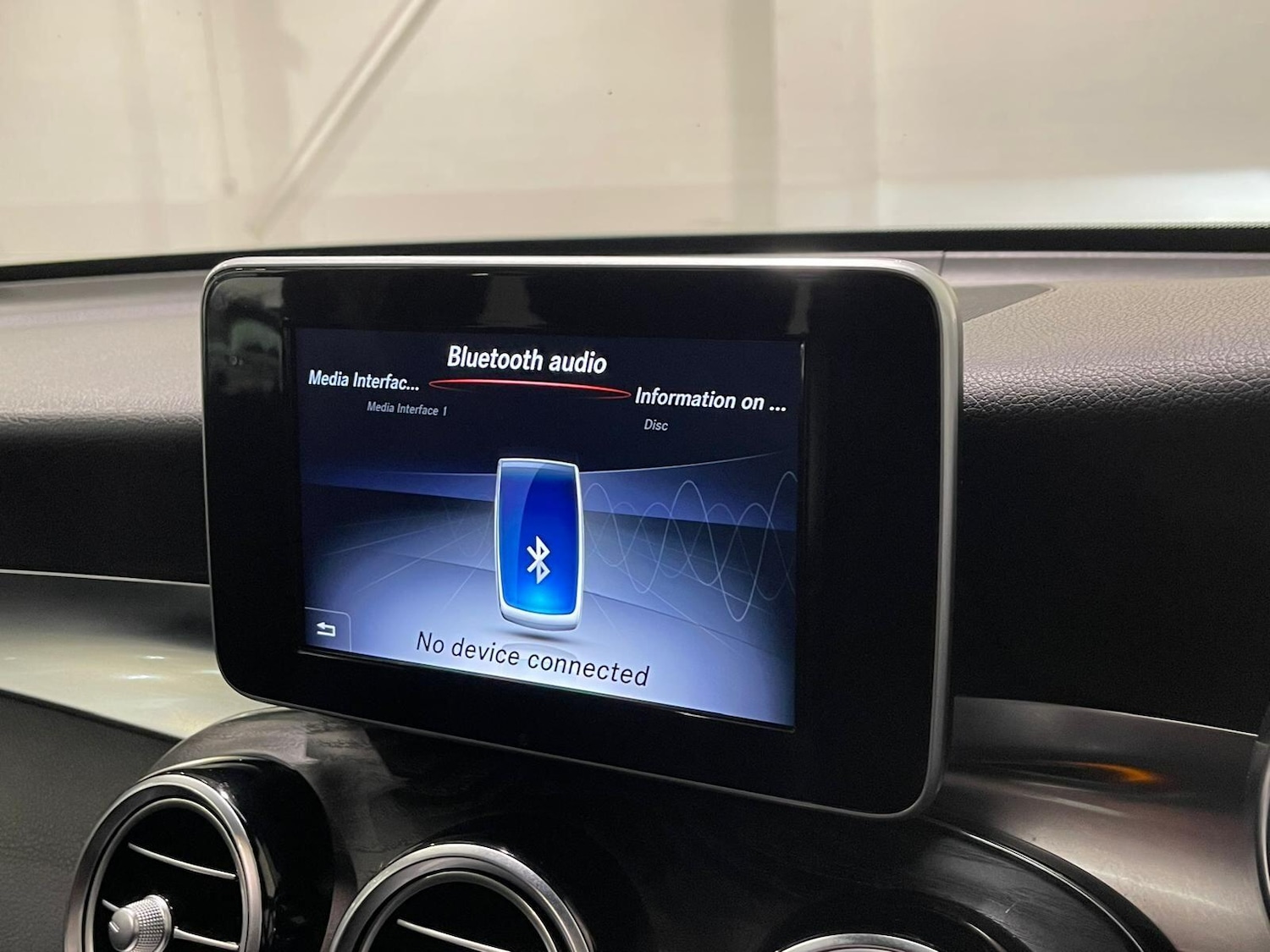 Used Mercedes-Benz GLC 2019 for sale - 76398236: Photo 14