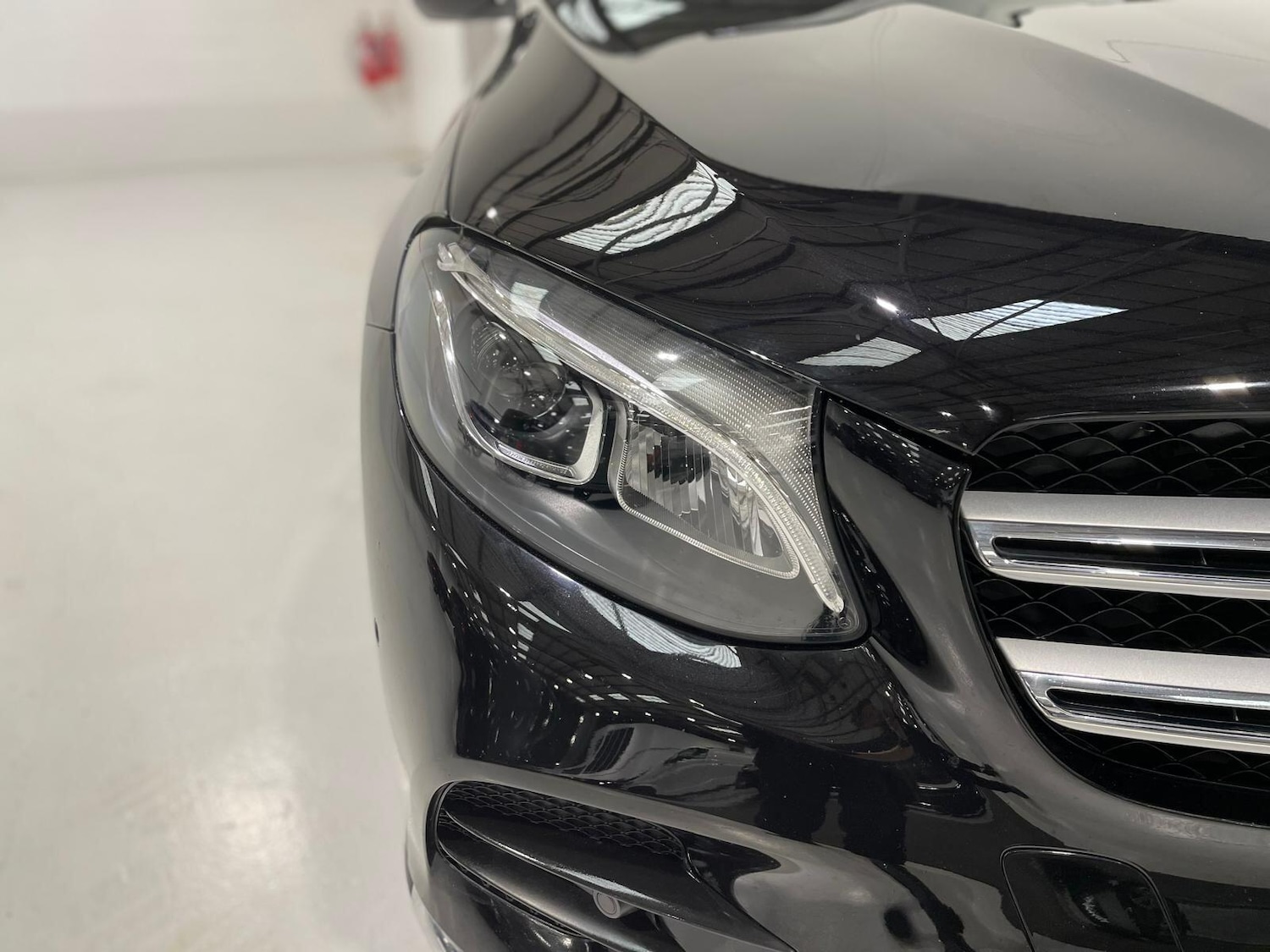 Used Mercedes-Benz GLC 2019 for sale - 76398236: Photo 38