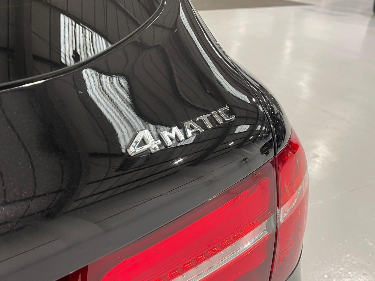 Used Mercedes-Benz GLC 2019 for sale - 76398236: Photo 44