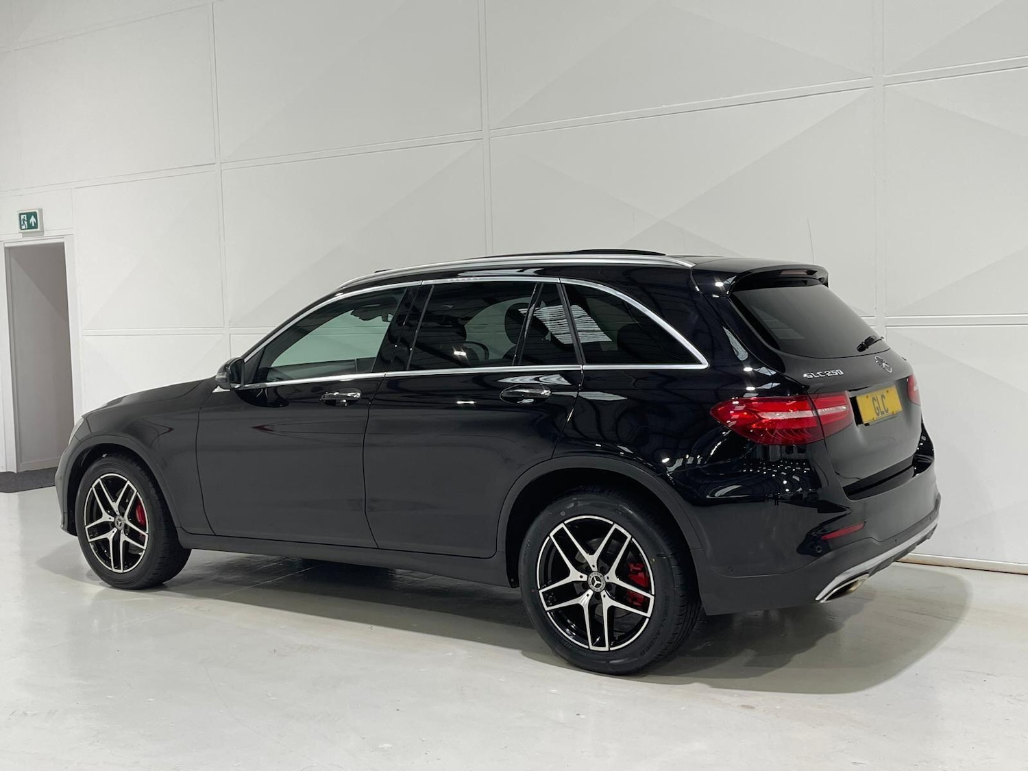 Used Mercedes-Benz GLC 2019 for sale - 76398236: Photo 5