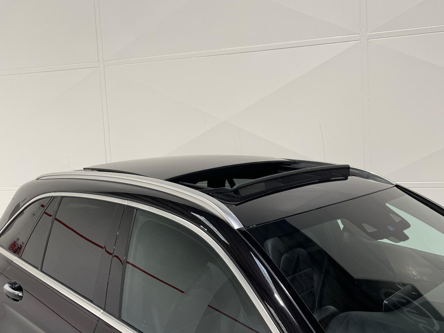 Used Mercedes-Benz GLC 2019 for sale - 76398236: Photo 67