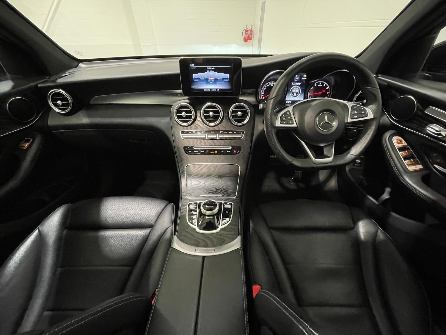 Used Mercedes-Benz GLC 2019 for sale - 76398236: Photo 84