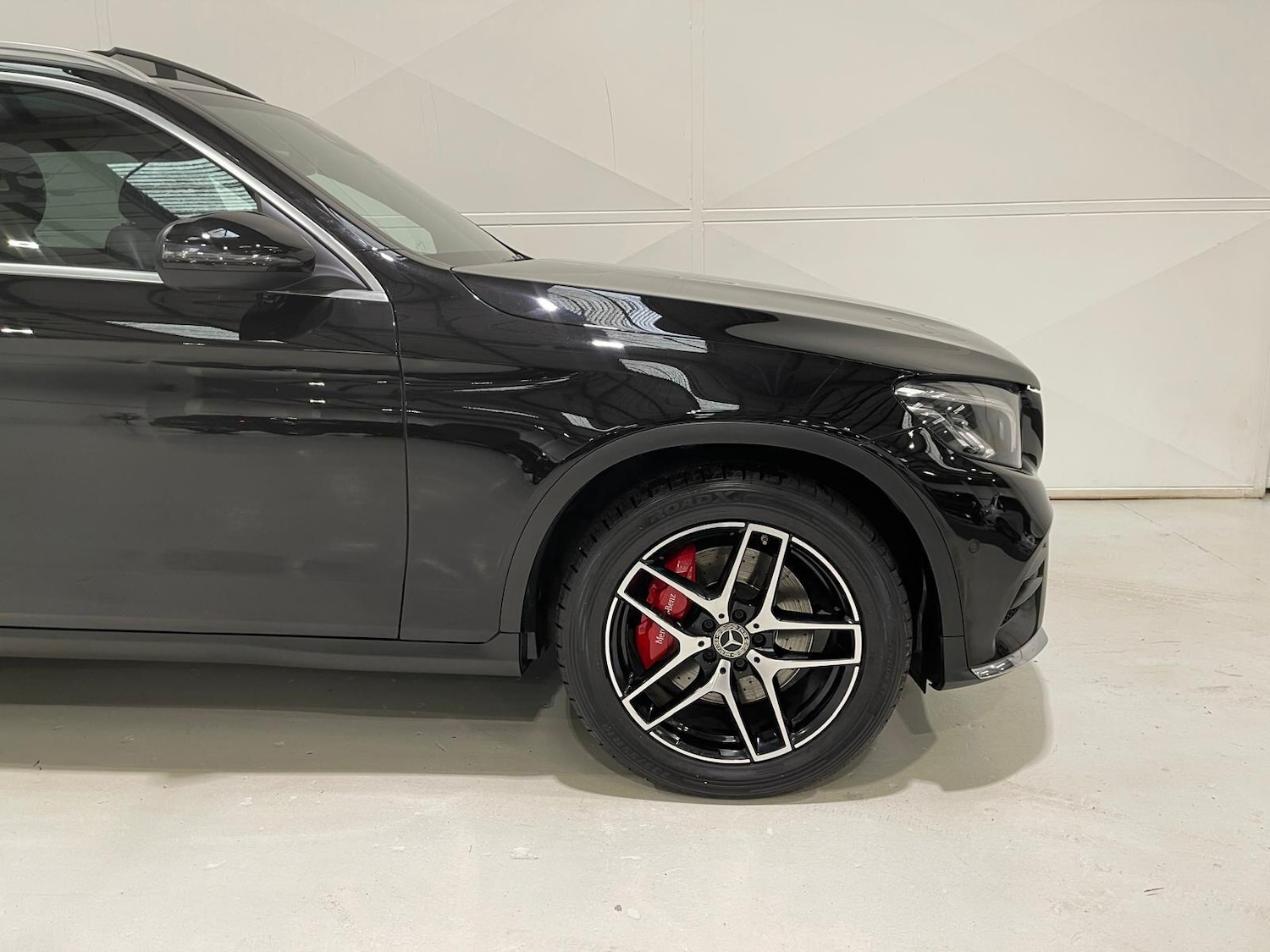 Used Mercedes-Benz GLC 2019 for sale - 76398236: Photo 96