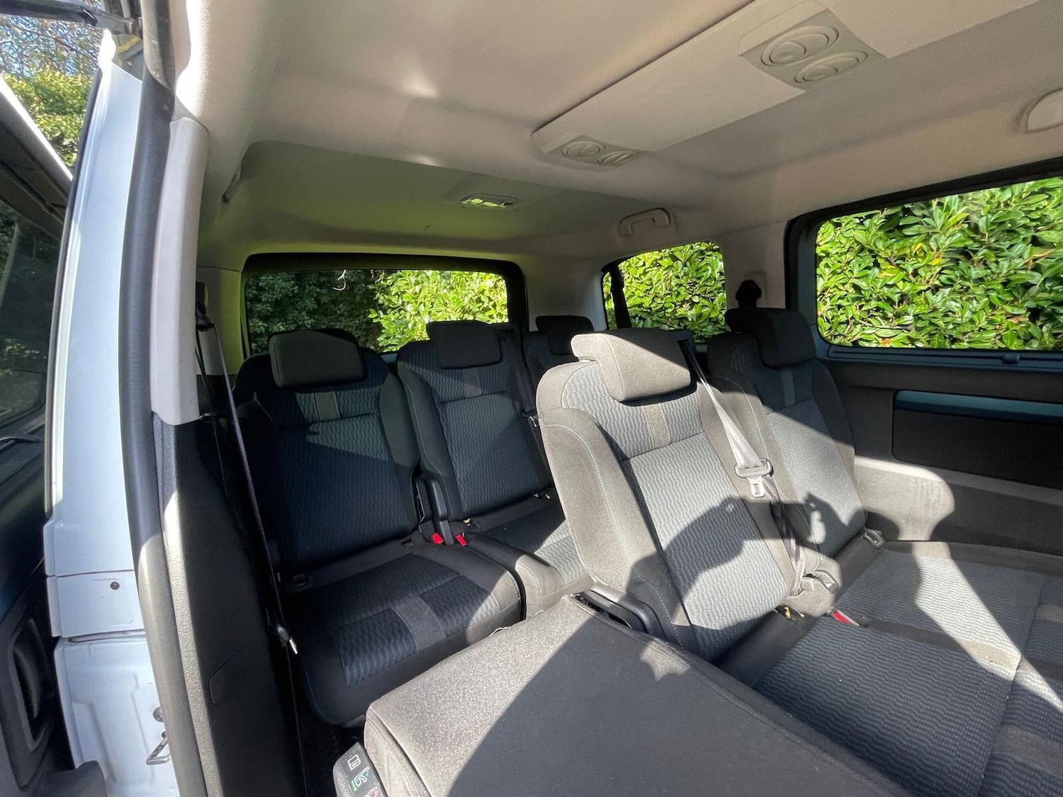 Used Peugeot Traveller 2020 for sale - 76399015: Photo 18