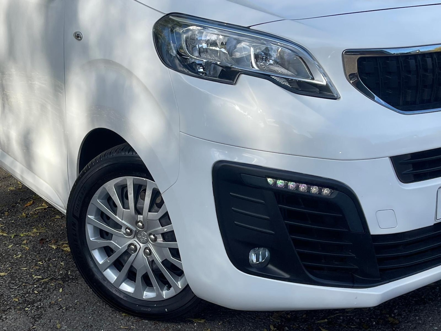 Used Peugeot Traveller 2020 for sale - 76399015: Photo 19