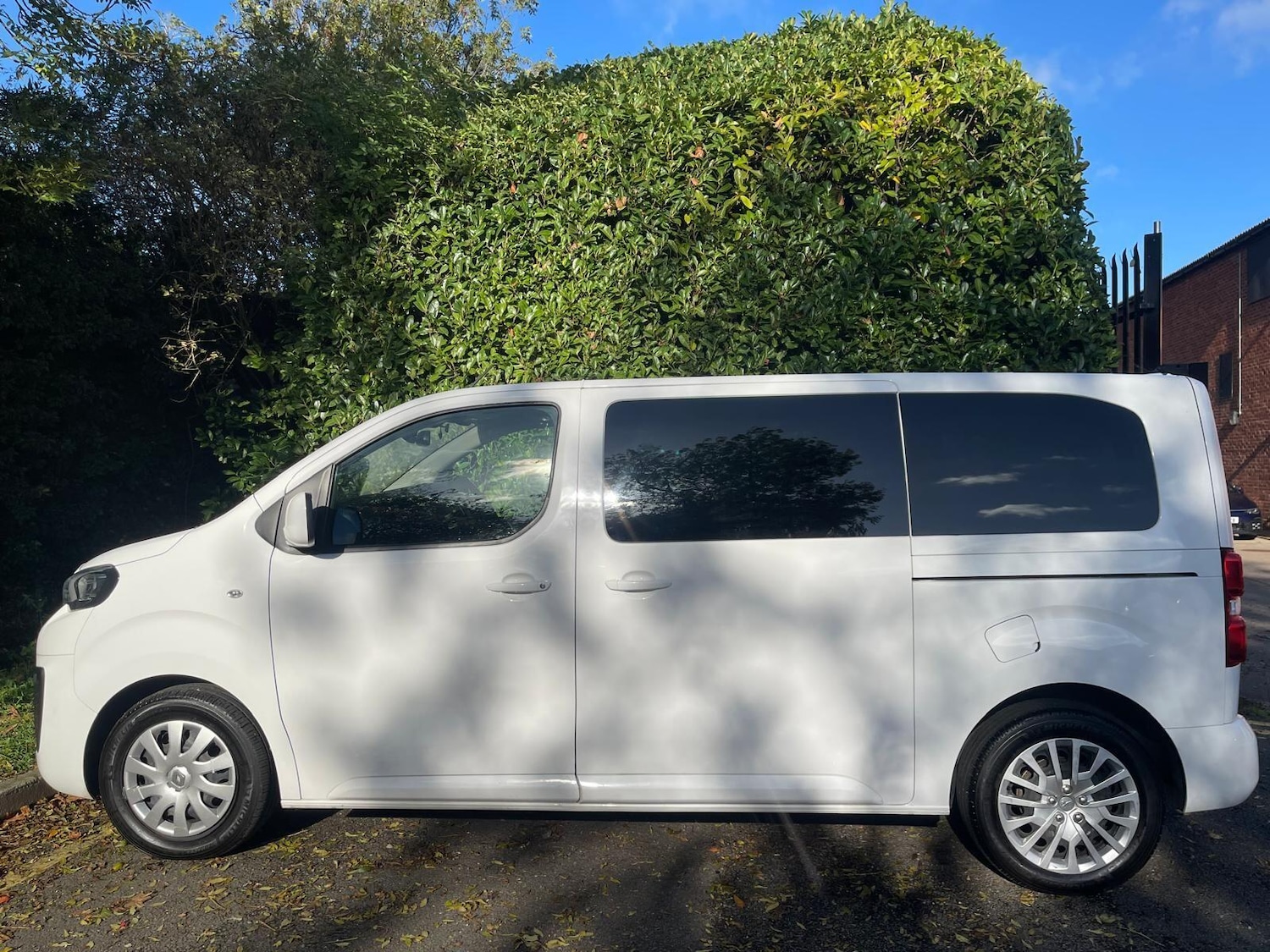 Used Peugeot Traveller 2020 for sale - 76399015: Photo 5