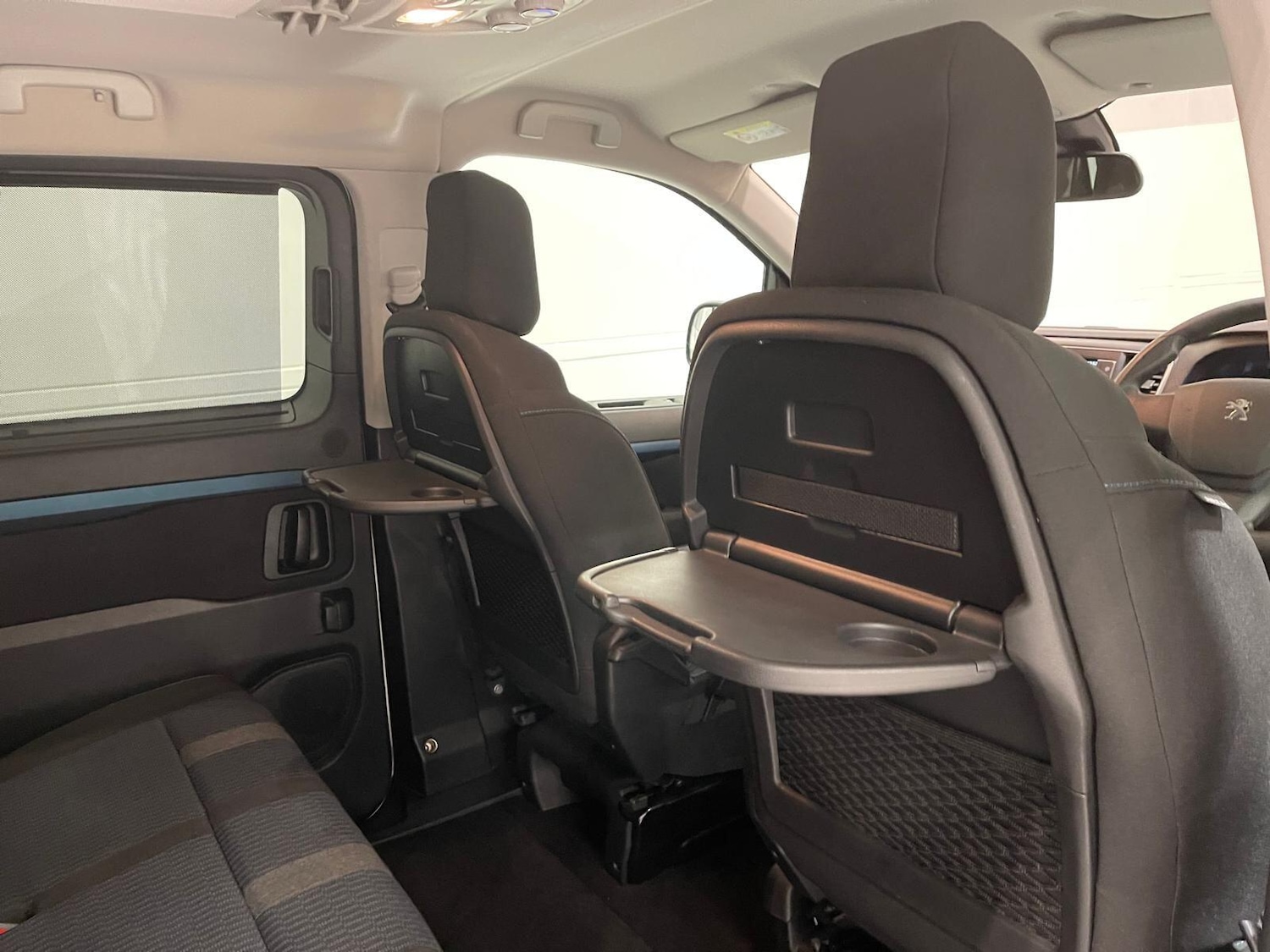 Used Peugeot Traveller 2020 for sale - 76399015: Photo 89