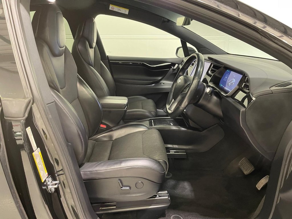 Used Tesla Model X 2018 for sale - 77879519: Photo 26