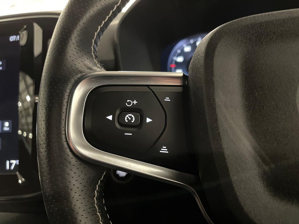 Used Volvo XC40 2020 for sale - 76797812: Photo 22