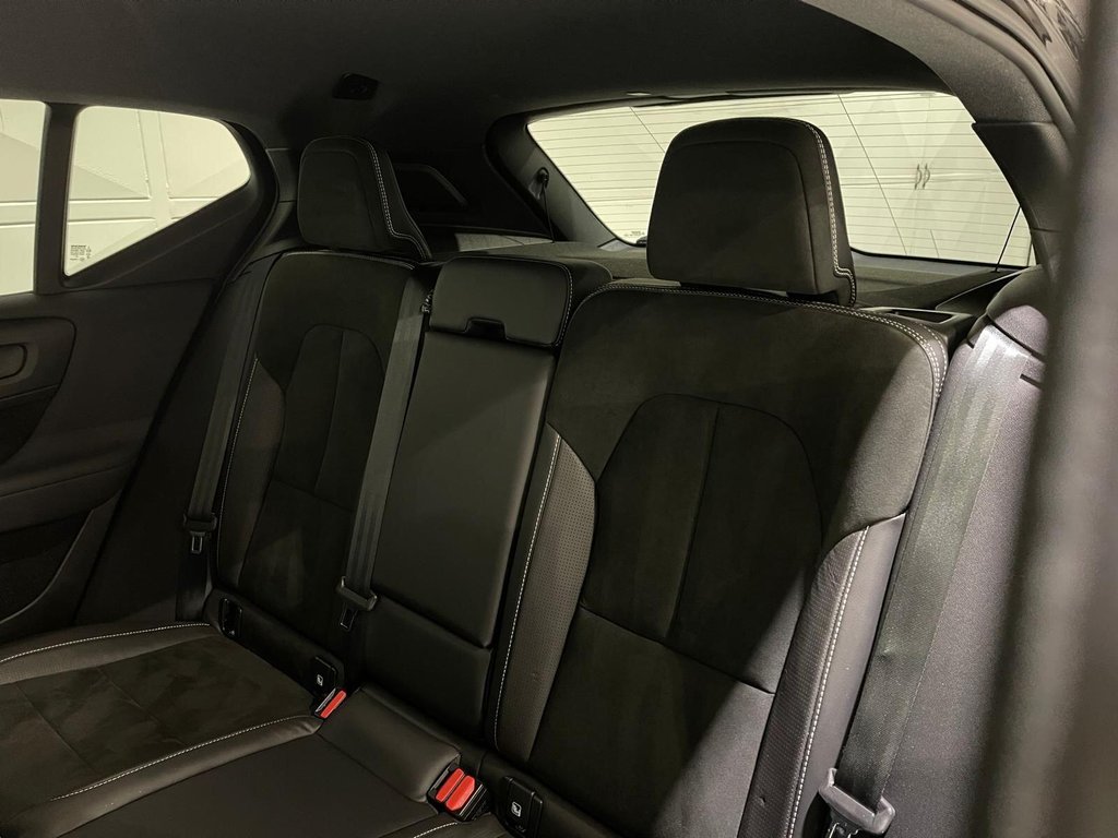 Used Volvo XC40 2020 for sale - 76797812: Photo 33