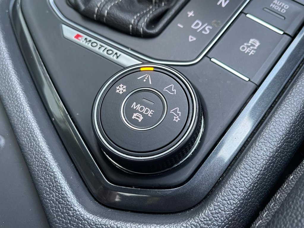 Used Volkswagen Tiguan 2016 for sale - 76797848: Photo 16