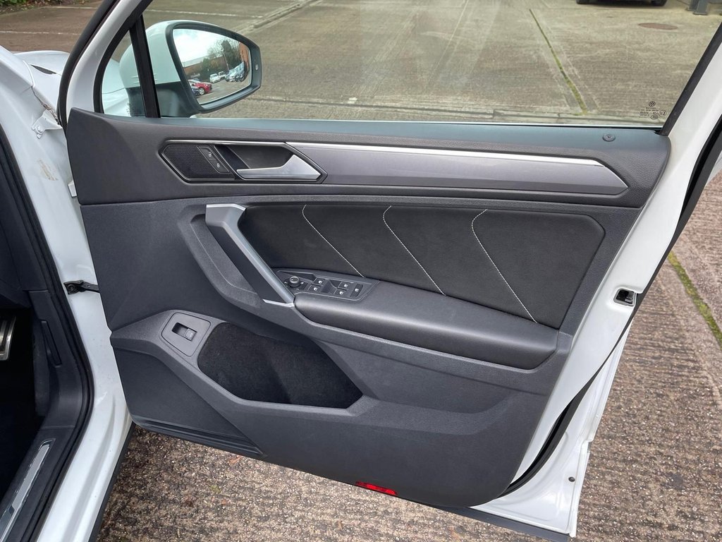 Used Volkswagen Tiguan 2016 for sale - 76797848: Photo 17