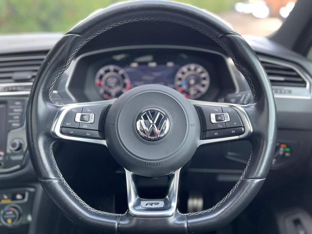 Used Volkswagen Tiguan 2016 for sale - 76797848: Photo 9