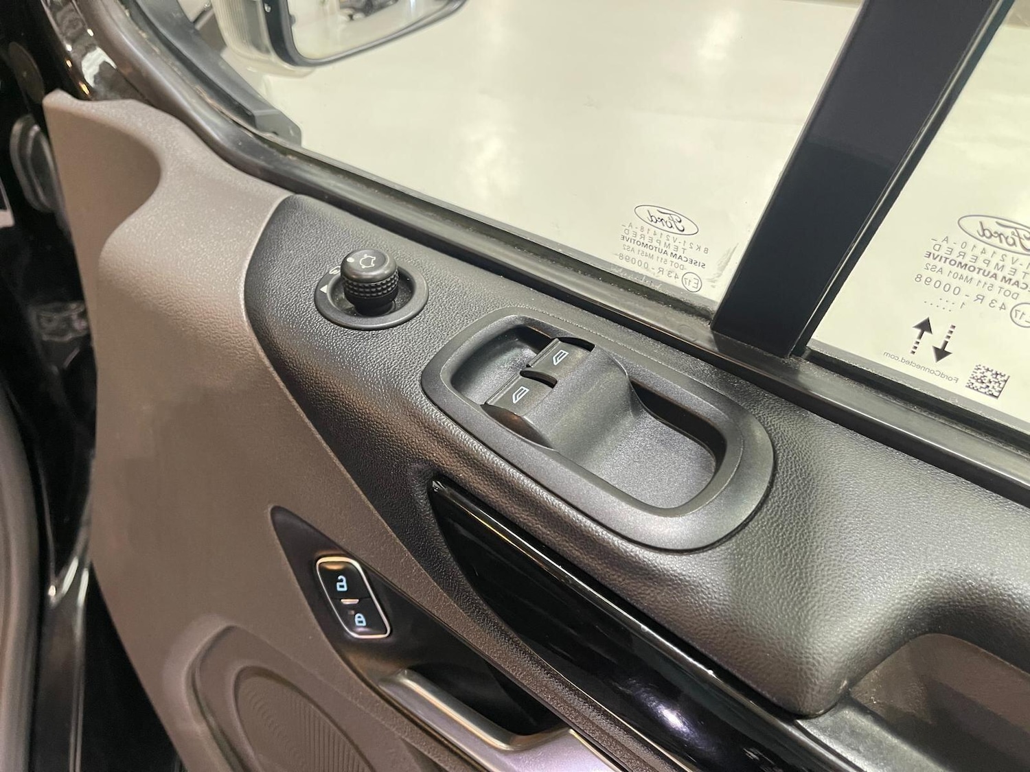 Used Ford Transit Custom 2022 for sale - 76398635: Photo 26