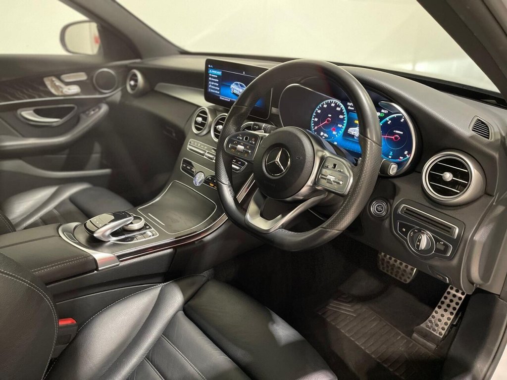 Used Mercedes-Benz C Class 2020 for sale - 76496022: Photo 10